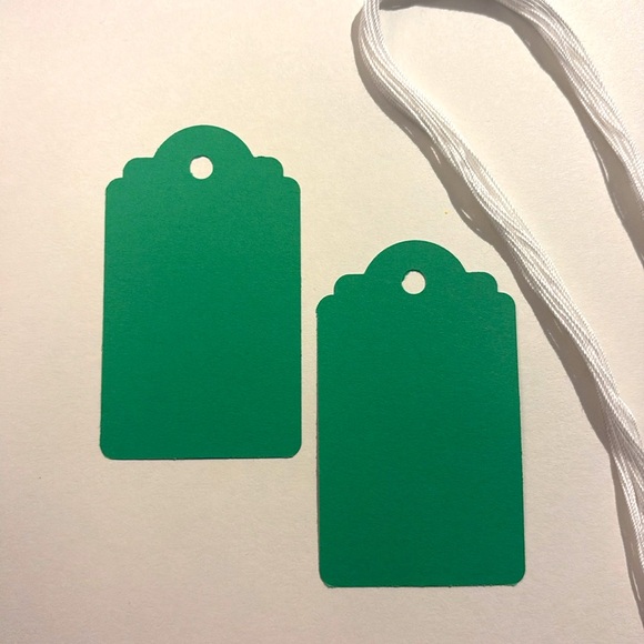 💚 Green Tags 💚 - Picture 2 of 3